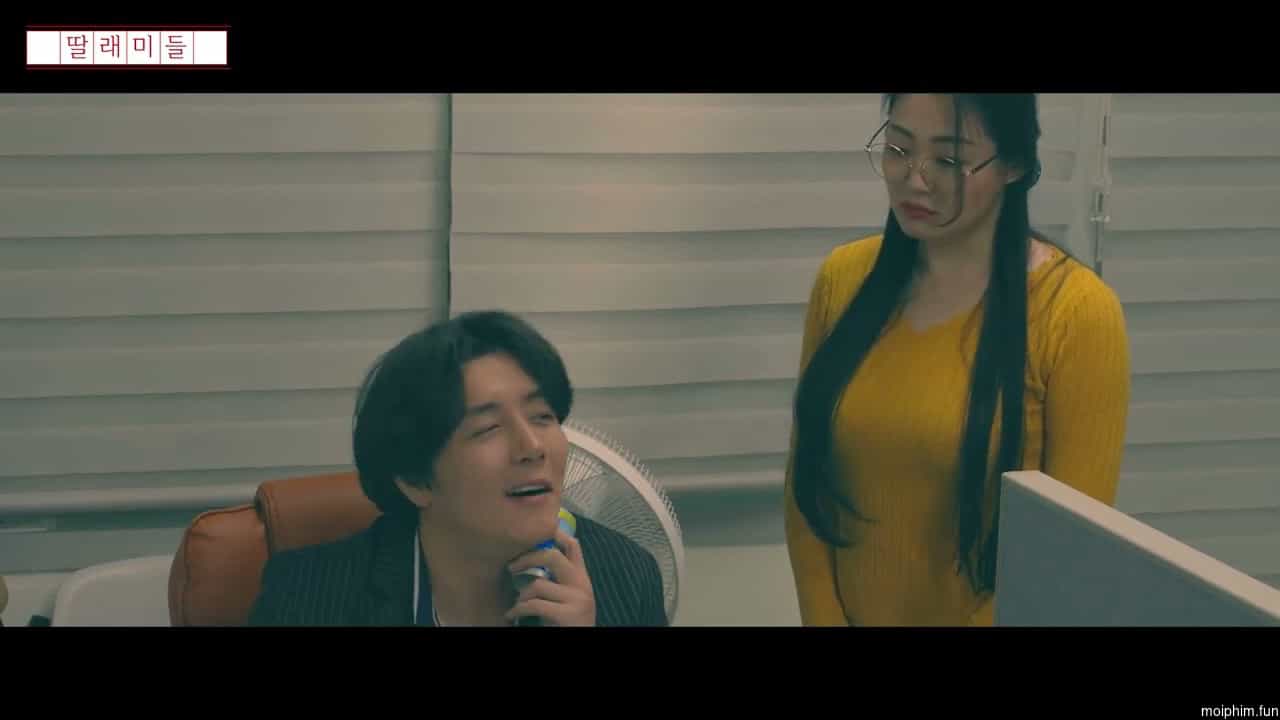 Cô Con Gái Bé Bỏng